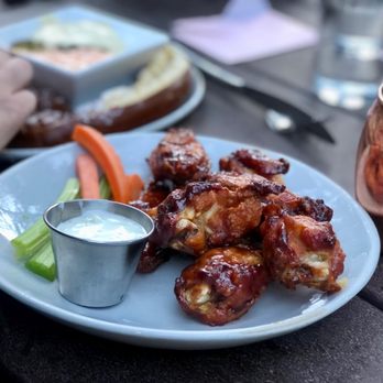 The Owl Bar - a plate of wings and carrots - Bars Near Me - Sundance, Utah
