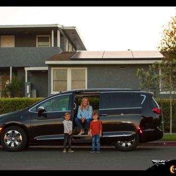 Enduring Energy - Enduring Energy owner Ashley Cornwell with her two sons in 2017. Their first solar home in San Pedro powered an EV and eliminated gas costs - Solar Installation Near Me - Rolling Hills, California Enduring Energy - Enduring Energy owner Ashley Cornwell with her two sons in 2017. Their first solar home in San Pedro powered an EV and eliminated gas costs - Solar Installation Near Me - Rolling Hills, California