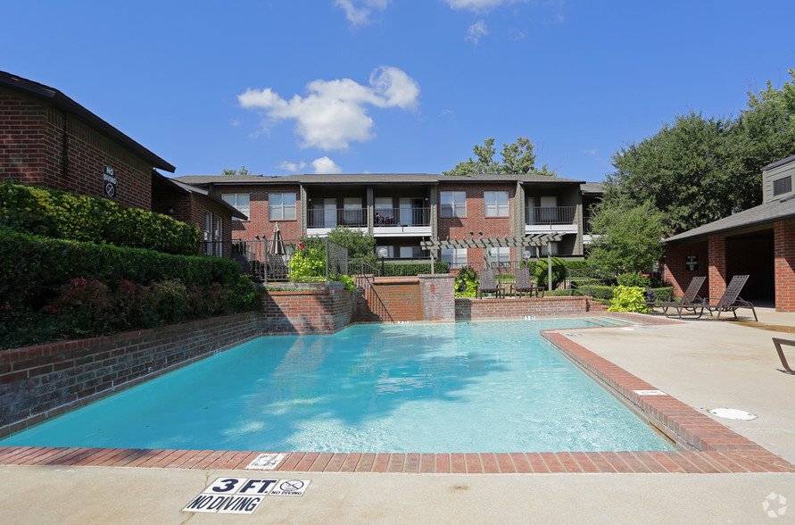 WESTWIND APARTMENTS Updated August 2024 126 Photos & 11 Reviews