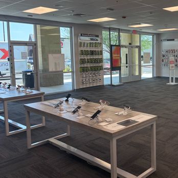 Verizon - Mobile Phones Near Me - Tucson, Arizona