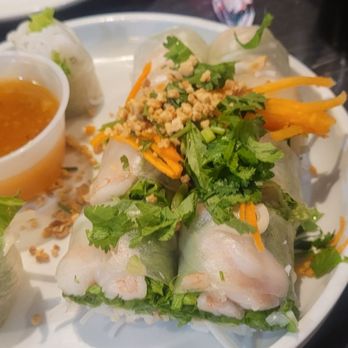 Pho Momma - Chilled Shrimp Spring Roll - Noodles Near Me - Sacramento, California
