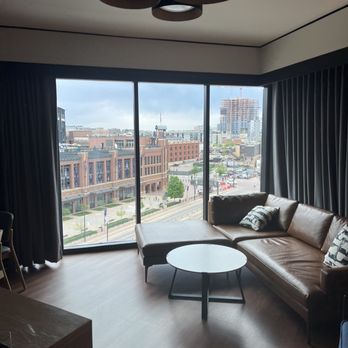 The Rally Hotel - Hotels Near Me - Denver, Colorado The Rally Hotel - Hotels Near Me - Denver, Colorado