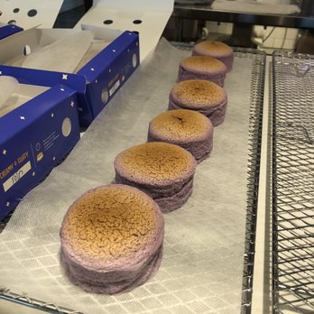 Supermoon Japanese Style Cheesecakes - Mini taro cheesecakes - Desserts Near Me - Mississauga, Ontario