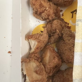 Starbird Chicken - Overcooked dry chicken nuggets - Chicken Shop Near Me - Pleasanton, California