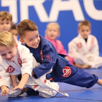 Gracie Barra - Self-defense Classes Near Me - Montreal, Quebec Gracie Barra - Self-defense Classes Near Me - Montreal, Quebec