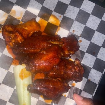 The Pizza Spot - Sweet heat wings - Sports Bars Near Me - Mableton, Georgia The Pizza Spot - Sweet heat wings - Sports Bars Near Me - Mableton, Georgia