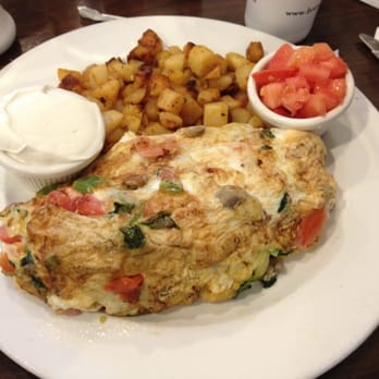 Brunch Cafe-Roselle - Veggie omelet with egg whites - Breakfast & Brunch Near Me - Roselle, Illinois Brunch Cafe-Roselle - Veggie omelet with egg whites - Breakfast & Brunch Near Me - Roselle, Illinois