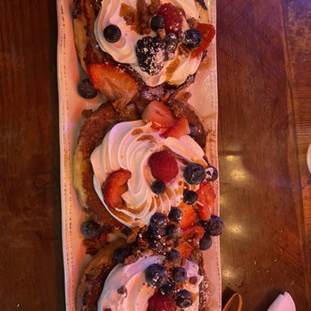 Sun Diner - Crème Brûlée French Toast - Breakfast & Brunch Near Me - Nashville, Tennessee