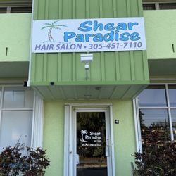 Shear Paradise Hair Salon - The entrance!