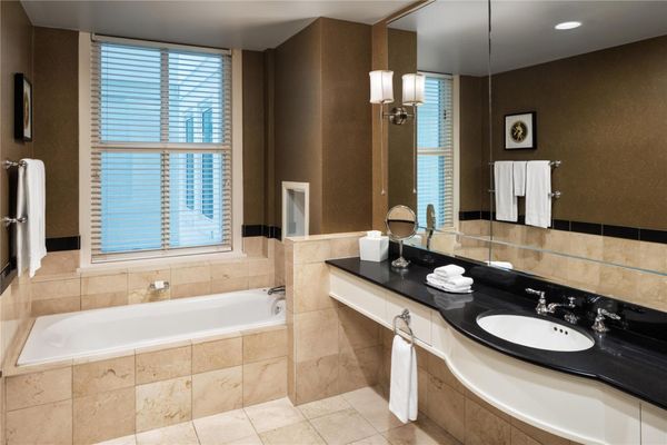 Hyatt Centric Downtown Minneapolis by null