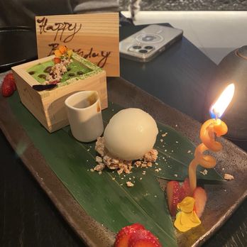Modan - Sushi Bars Near Me - Tysons, Virginia