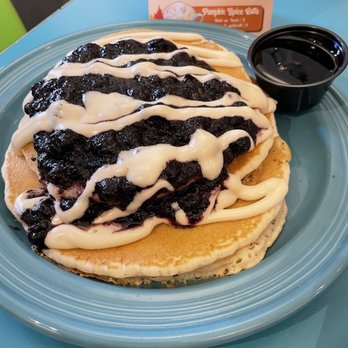 The Breakfast Club - Blueberry cream pancakes - Breakfast & Brunch Near Me - Des Moines, Iowa The Breakfast Club - Blueberry cream pancakes - Breakfast & Brunch Near Me - Des Moines, Iowa