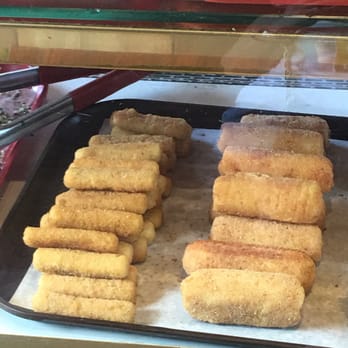 La Bella Pizza - Mozzarella sticks - Pizza Near Me - Brooklyn, New York