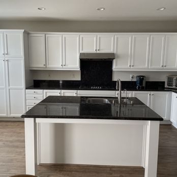 Venegas Panting & Drywall - Canilo repainted my cabinets to white. - Painters Near Me - Colton, California Venegas Panting & Drywall - Canilo repainted my cabinets to white. - Painters Near Me - Colton, California