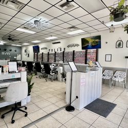 HyVy Nail Spa