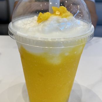 Mango Mango Dessert - Coconut pineapple smoothie - Juice Bars & Smoothies Near Me - Honolulu, Hawaii Mango Mango Dessert - Coconut pineapple smoothie - Juice Bars & Smoothies Near Me - Honolulu, Hawaii