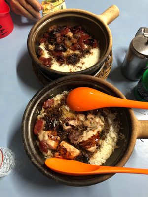 Lian He Ben Ji Claypot Rice by null