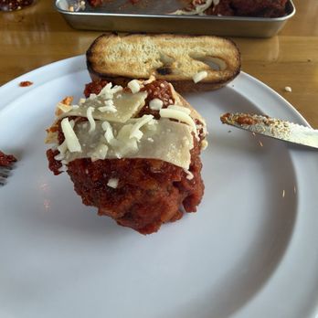 Strong's Brick Oven Pizzeria - Pizza Near Me - Union, Kentucky Strong's Brick Oven Pizzeria - Pizza Near Me - Union, Kentucky