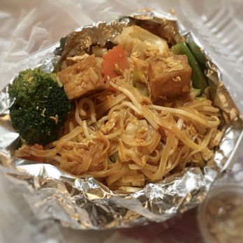 Krua Thai Restaurant - Pad Thai Noodles - Thai Near Me - Monterey, California Krua Thai Restaurant - Pad Thai Noodles - Thai Near Me - Monterey, California