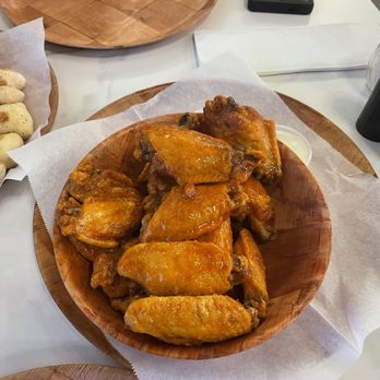 Josie’s Pizza & Wings - Buffalo wings - Pizza Near Me - Clermont, Florida