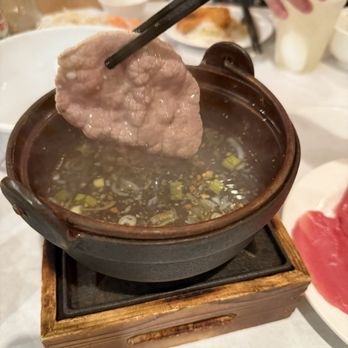 Anh Hong Saigon - Vietnamese Near Me - Milpitas, California