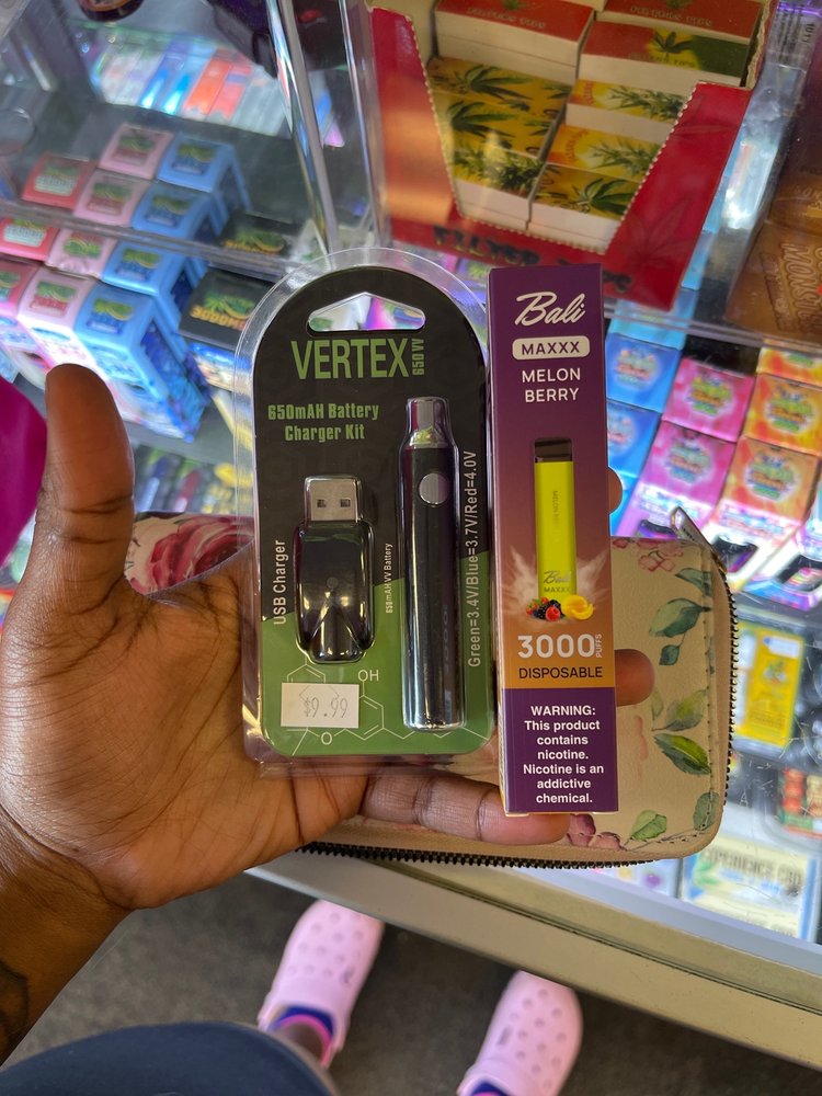 SMOKE LIFE SMOKE&VAPE Updated October 2024 3402 Wrightsboro Rd