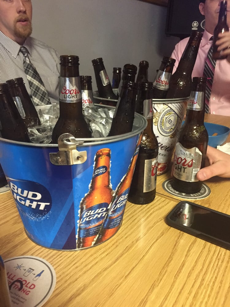 JACK’S PLACE Updated August 2024 1818 N 203rd St, Elkhorn, Nebraska