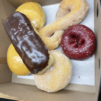 Cindy's Donuts & Ice Cream - Donuts - Donuts Near Me - Kentwood, Michigan