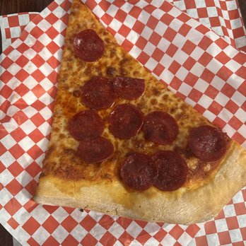Arinell Pizza - Pepperoni slice - Pizza Near Me - Berkeley, California Arinell Pizza - Pepperoni slice - Pizza Near Me - Berkeley, California