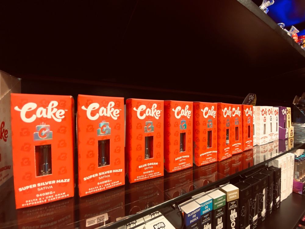 Smoky Wizard Smoke Shop, Houston Roadtrippers