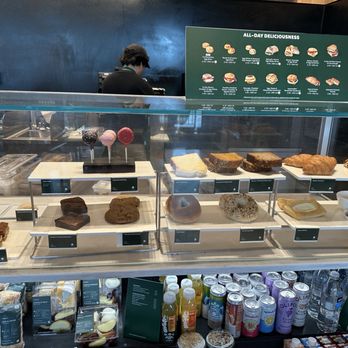 Starbucks - Coffee & Tea Near Me - Delray Beach, Florida