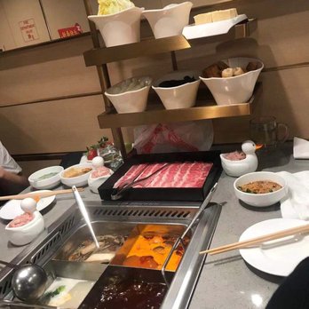Haidilao Hotpot Flushing - Hot Pot Near Me - Flushing, New York