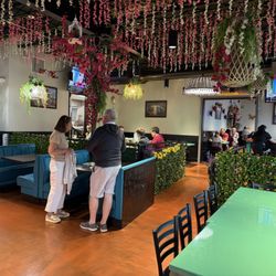 Que Bueno Mexican Bar & Grill