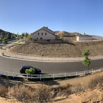 Pumpkin Rock Trail - Black car is where we parked - Hiking Near Me - Norco, California