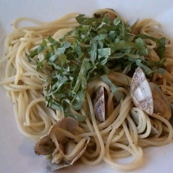Bistro Beaux - Clam Linguini - Japanese Near Me - Torrance, California Bistro Beaux - Clam Linguini - Japanese Near Me - Torrance, California