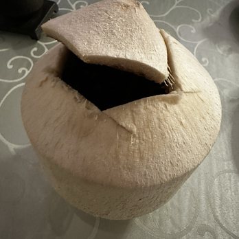 Dee Des Moines Thai Cuisine - Young Coconut - Thai Near Me - Des Moines, Washington