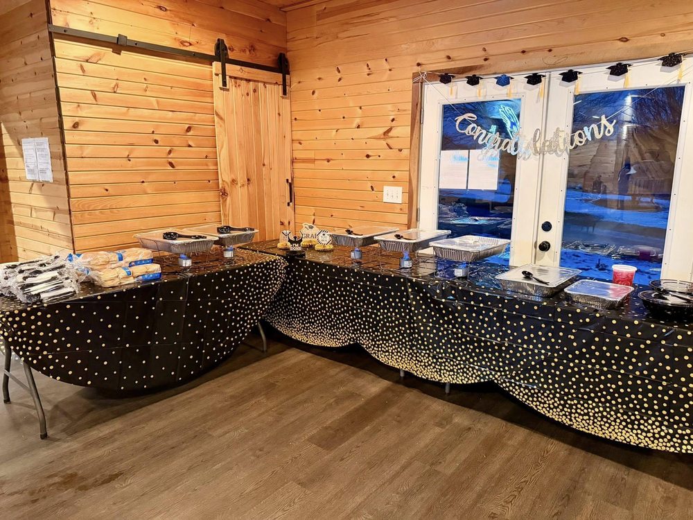 Chuckleberry Farm and Winery - vineyard in Bloomfield, KY