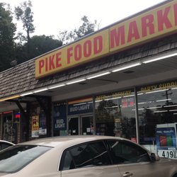 Pike Food Mart - Parking lot