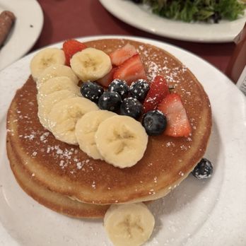 CAFÉ LULUc - Pancakes with Mixed Fruit - French Near Me - Brooklyn, New York CAFÉ LULUc - Pancakes with Mixed Fruit - French Near Me - Brooklyn, New York