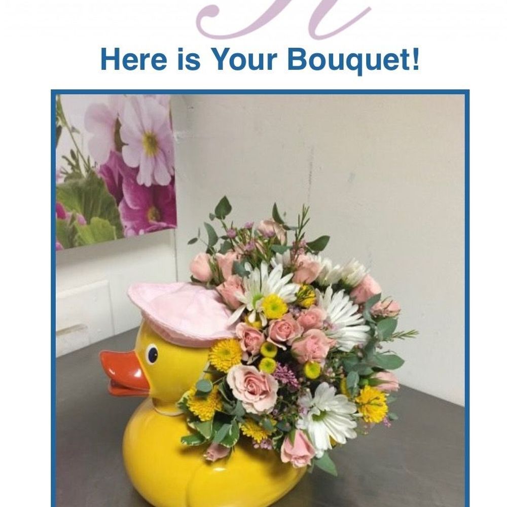 Flower Kingdom - To our "baby duck" celebrating the birth of her daughter. - Florists Near Me - Palm Beach Gardens, Florida