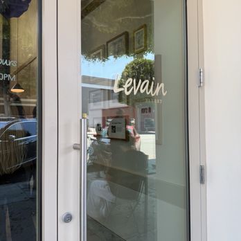 Levain Bakery - Bakeries Near Me - Beverly Hills, California Levain Bakery - Bakeries Near Me - Beverly Hills, California