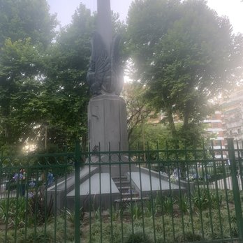 Plaza Almagro - Public Plazas Near Me - Buenos Aires, C