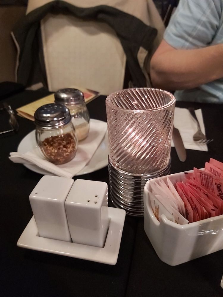 GOLPHIS STEAK AND LOBSTER Updated September 2024 25 Photos & 20