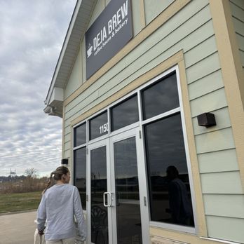 Deja Brew Coffee House & Bakery - Coffee & Tea Near Me - Tiffin, Iowa