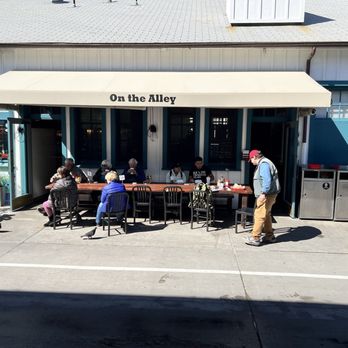 Brophy Bros - This is under Brophy's Restaurant - Seafood Near Me - Santa Barbara, California Brophy Bros - This is under Brophy's Restaurant - Seafood Near Me - Santa Barbara, California