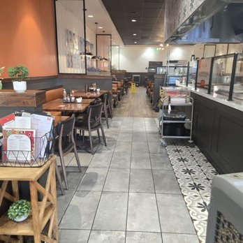 Cafe De Olla - American Near Me - Monrovia, California
