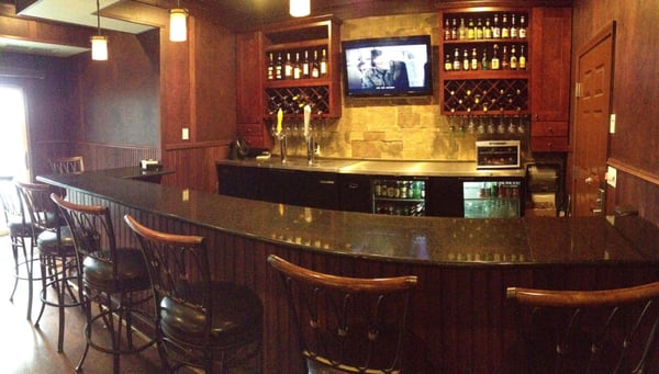 Noble Inn by null