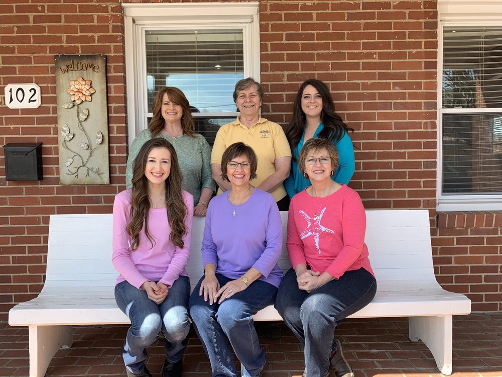 REFLECTIONS HAIR SALON Updated July 2024 102 Long St, West