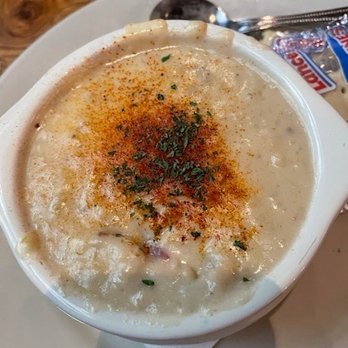 Crystal Beer Parlor - Their famous rich creamy crab stew warns you there'll be a few shells because they pick the crabs fresh themselves! - Southern Near Me - Savannah, Georgia Crystal Beer Parlor - Their famous rich creamy crab stew warns you there'll be a few shells because they pick the crabs fresh themselves! - Southern Near Me - Savannah, Georgia