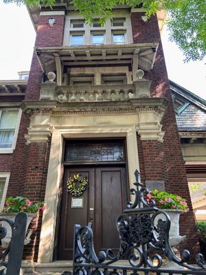 Inn at Irwin Gardens by null